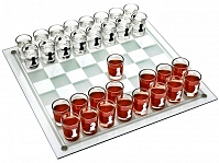 Подарочный набор  "Пьяные шахматы" (Рюмки) :(086 М):